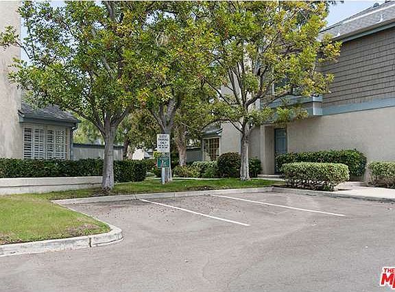 5th image of 5704 Canterbury Dr