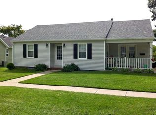 616S S Fillmore St, Maryville, MO 64468