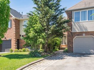 1216 Leewood Dr, Oakville, ON L6M3B3