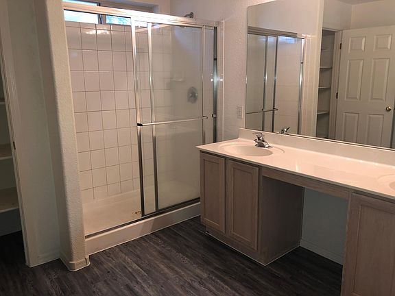 3rd image of 8920 N Majestic Mountain Dr