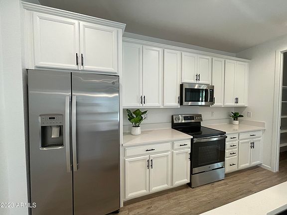 5th image of 1653 N ST FRANCIS Place