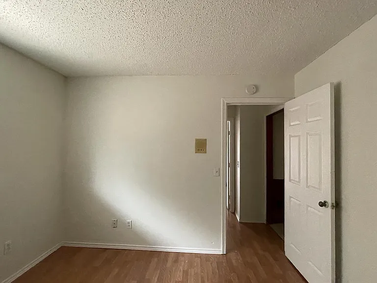 2806 Monet Pl — Photo 15