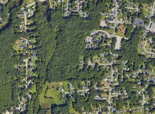 19-20 Williams St, Auburn, MA 01501