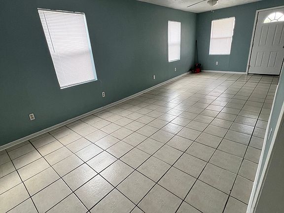 4th image of 1216 E A Ave