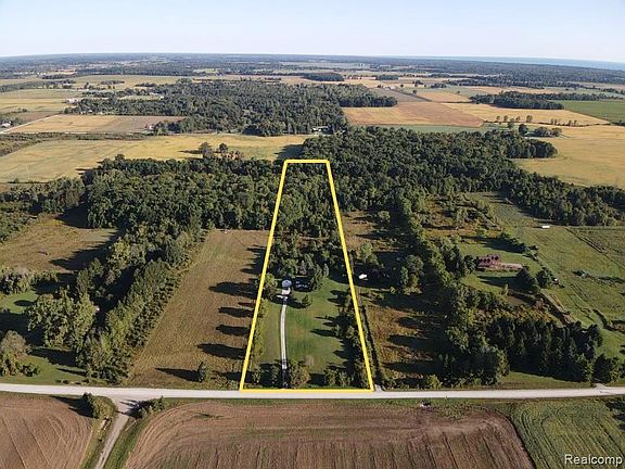 2nd image of 5282 McIntyre Rd