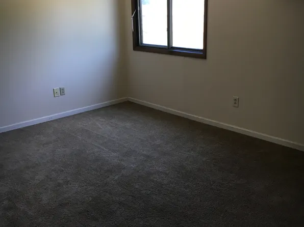 4049 Orchardale Ave #9, Canton, OH 44709