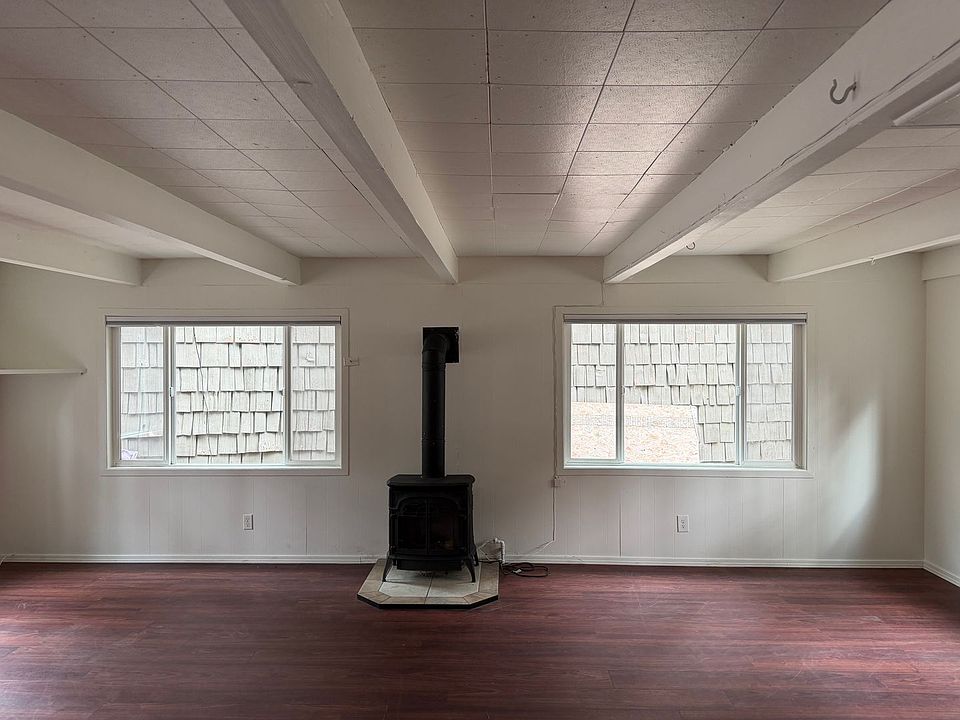 1st image of 25 Joaquin Rd APT 3