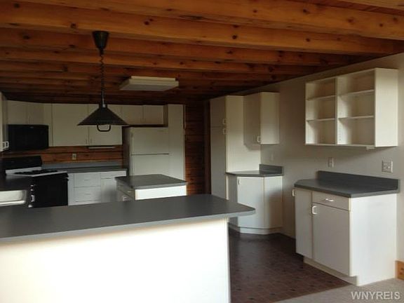 3rd image of 6448 Northwood Dr