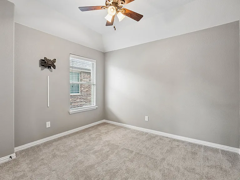 908 Mist Flower Dr — Photo 30
