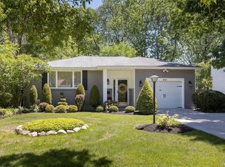 241 Patrice Ter, Williamsville, NY 14221