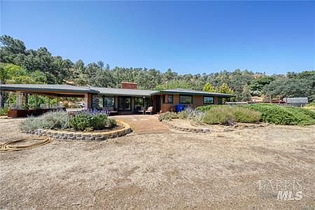 1st image of 10460 North Drive