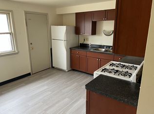 156 S Grand Ave #227-4, Waukesha, WI 53186