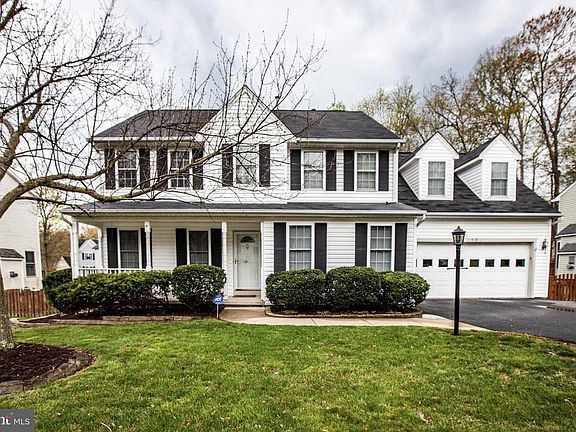 2nd image of 11918 Gardenia Dr