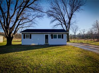 4165 Bentonville Rd, Decatur, IL 62521