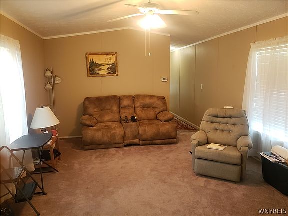 2nd image of 46 Lakewood Vlg