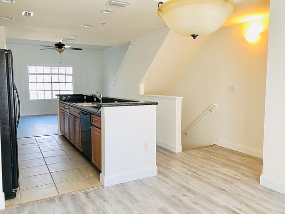 2nd image of 5224 W Kennedy Blvd