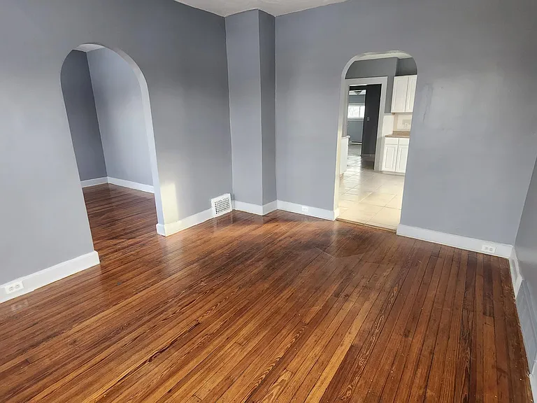 20664 Miller Ave — Photo 17