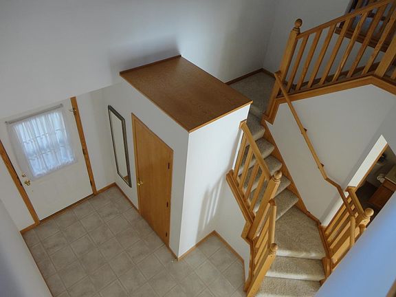 Entry way