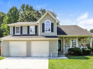 1367 Misty Ridge Ct, Hampton, GA 30228
