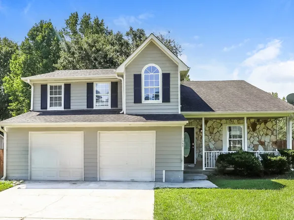 1367 Misty Ridge Ct, Hampton, GA 30228