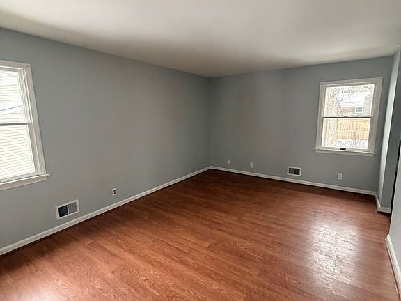 4th image of 2903 Murray Hill Pike