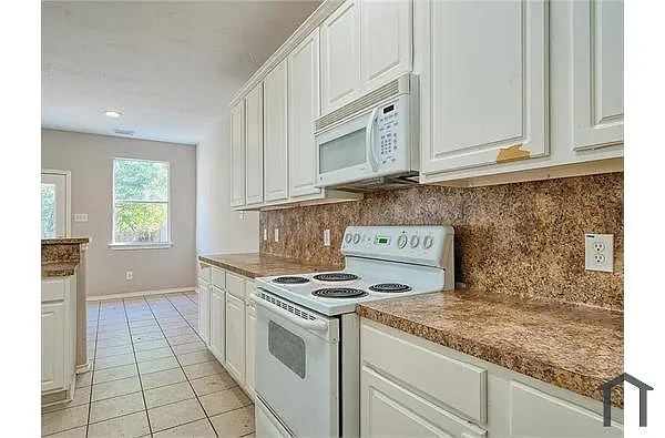 Building Photo - 2907 Hackamore Hollow Ln
