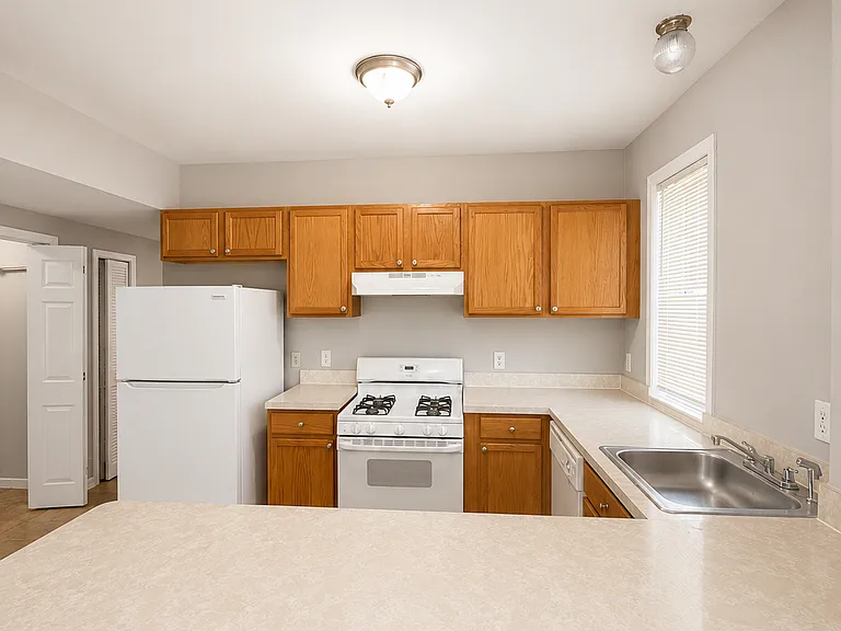 164 Babcock St #1 — Photo 1