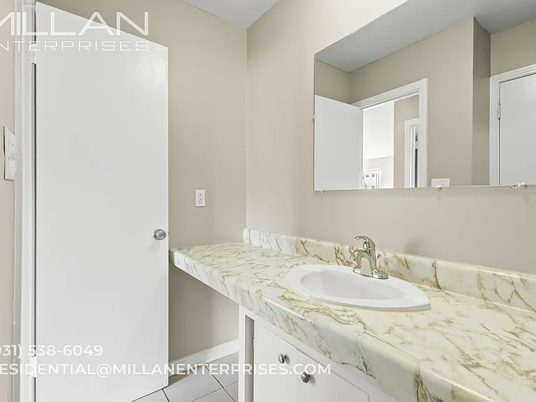612 Madison St — Photo 13