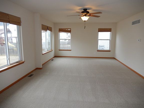 5th image of 7714 Scarlett Oak Dr