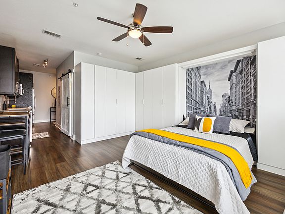 5th image of 3114 S Congress Ave Unit 304