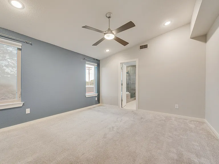 1811 Euclid Ave #2 — Photo 19