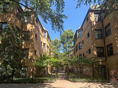 7635 1/2 N Greenview Ave APT 1S, Chicago, IL, 60626