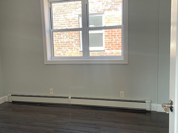 5th image of 1848 Tomlinson Ave #3