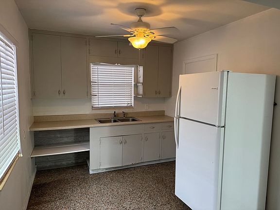 2nd image of 1746 S Tamiami Trl #10