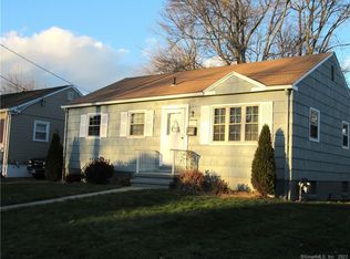 19 Brook Ln, West Haven, CT 06516