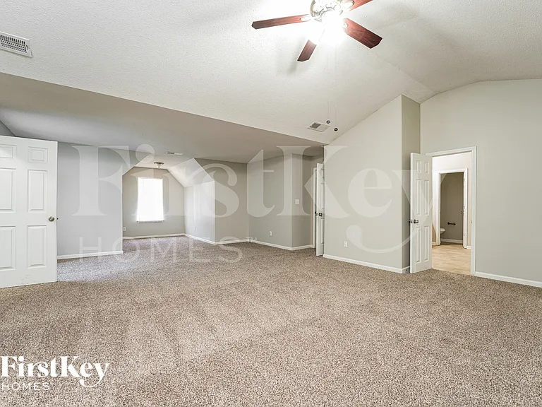 5929 Duren Meadows Dr — Photo 10