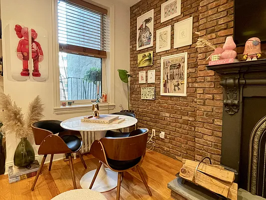 Rented by Highline Residential | media 17