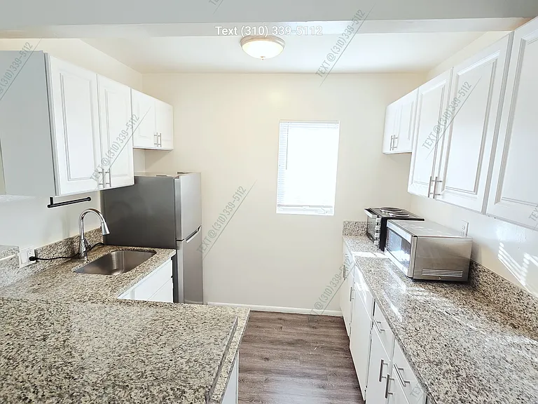 5469 Alvern Cir #1/2 — Photo 9