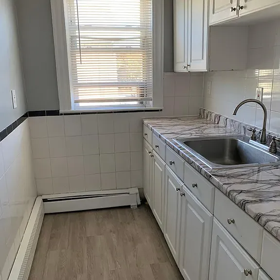 347 Douglas Ave #2 — Photo 21
