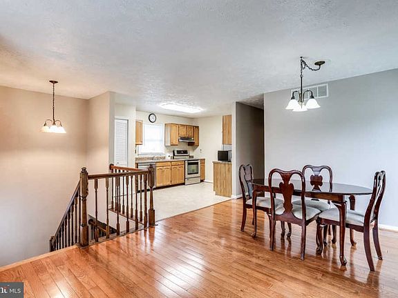 2nd image of 8098 Escalon Ave