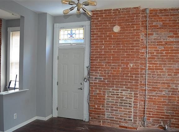3rd image of 3826 Wisconsin Ave