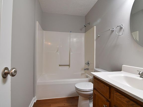2nd image of 8508 Standing Oak Dr #1-4