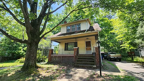1152 Pomona Rd Photo 1