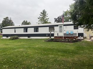 N341 Woodside Rd, Kewaunee, WI 54216