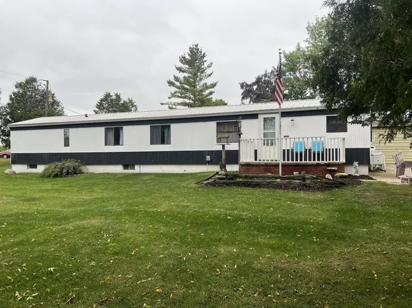 N341 Woodside ROAD, Kewaunee, WI 54216