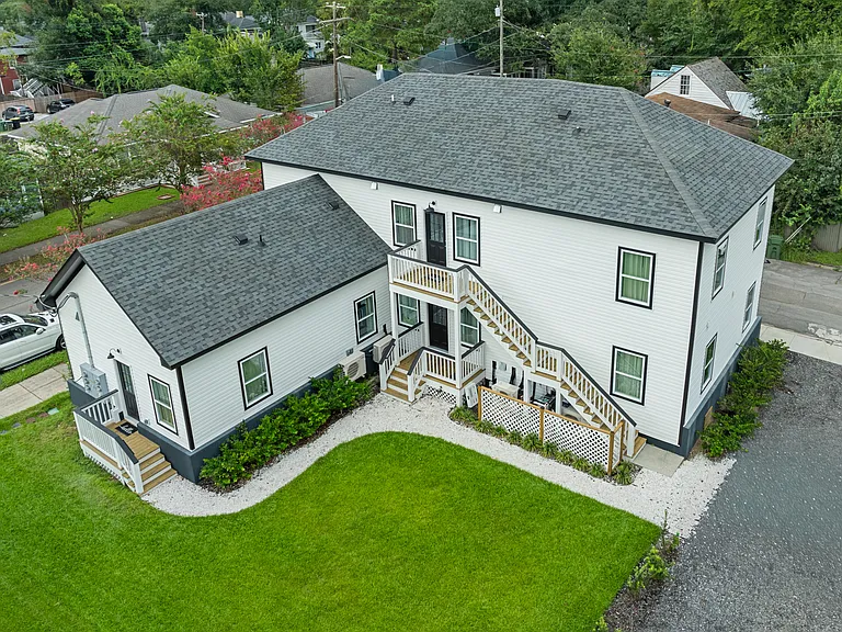 637 E Anderson St — Photo 12