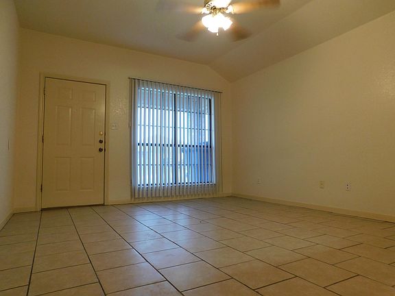 2nd image of 3004 Dannen Ct Unit A