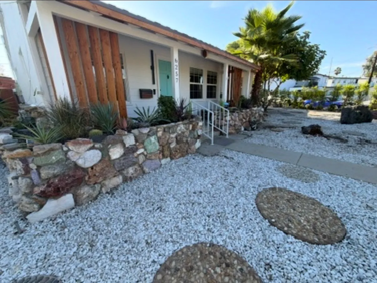 3 bed, 1000 sqft, $5,250 — Photo 4