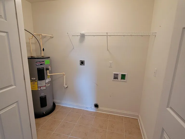 4155 Katherine Pl — Photo 14