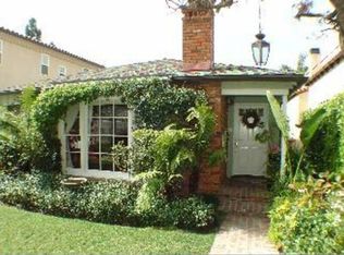 2305 Pine Ave, Manhattan Beach, CA 90266